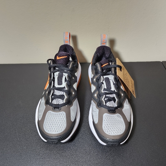 Nike Air Max Genome CZ4652-002 Black Orange-Grey Kids Shoes Youth Size 3.5Y NEW - Picture 7 of 11